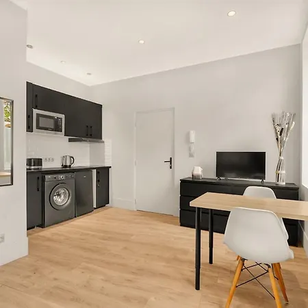 Appartement Tolosan - Cosy Tram & Bord De Garonne